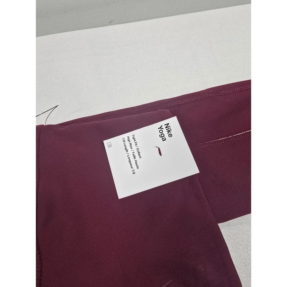 Nike Women's Dri-FIT Yoga Tight Fit 7/8 Leggings‎ Size XS Purple DD5772-638 New